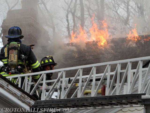 Residential structure fire on Baxter Road, 11/26/15